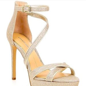 Gianni Bini Corielle in sand gold.